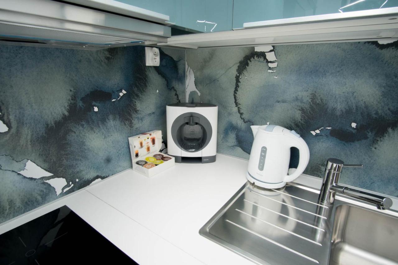 Apartament Skwer 13 กดิเนีย ภายนอก รูปภาพ